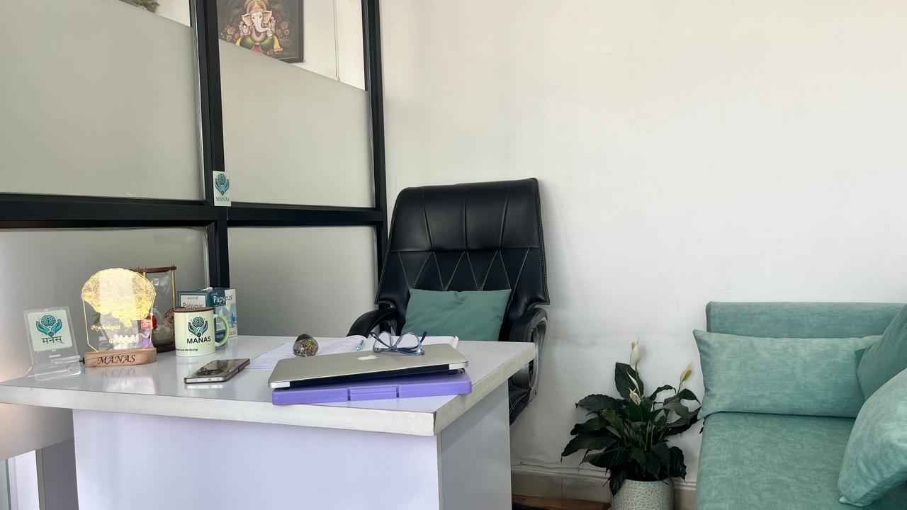 Corporate mental wellness workshop by Dr. Priya Dubey Sharma, Manas Centre Bhopal